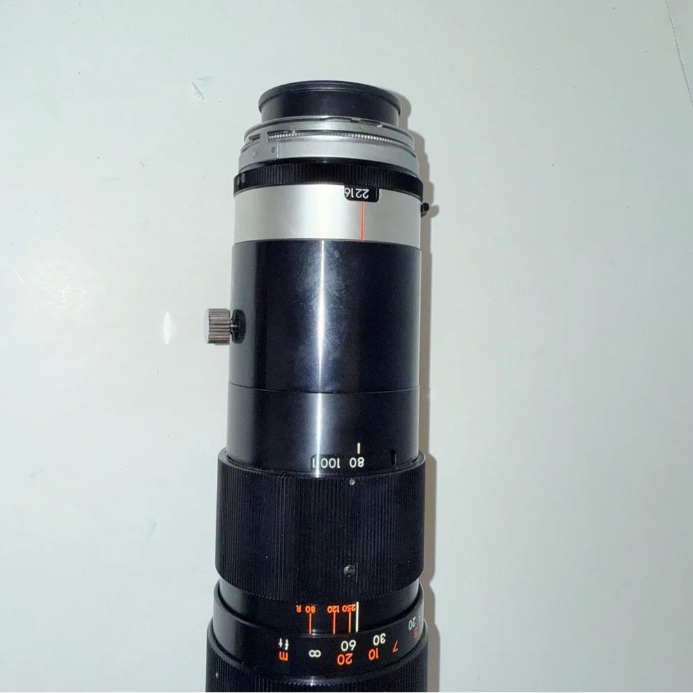 Tamron Auto Zoom 1:3.8 80-250mm Lens compatible with Nikon.